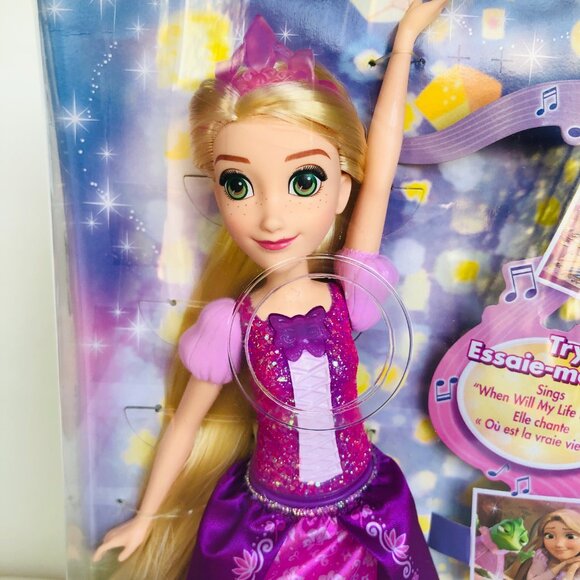 New in Box-Hasbro Disney Princess Shimmering Song Rapunzel, Singing Doll - Picture 7 of 13